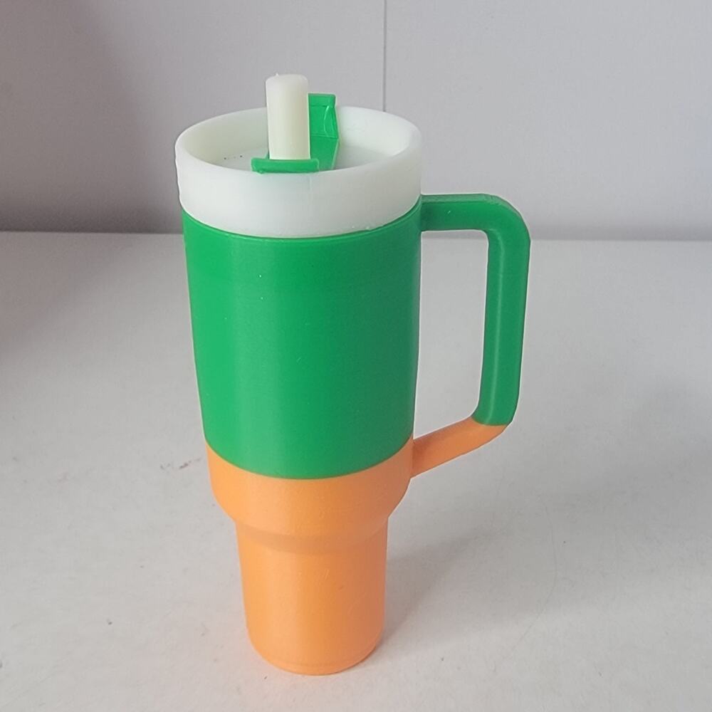 Tumbler-Style ChapStick Holder – University of Miami Inspired Colors